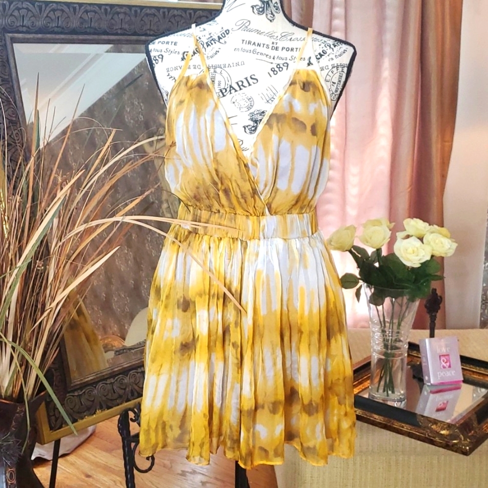 Romper - Picture 5 of 11